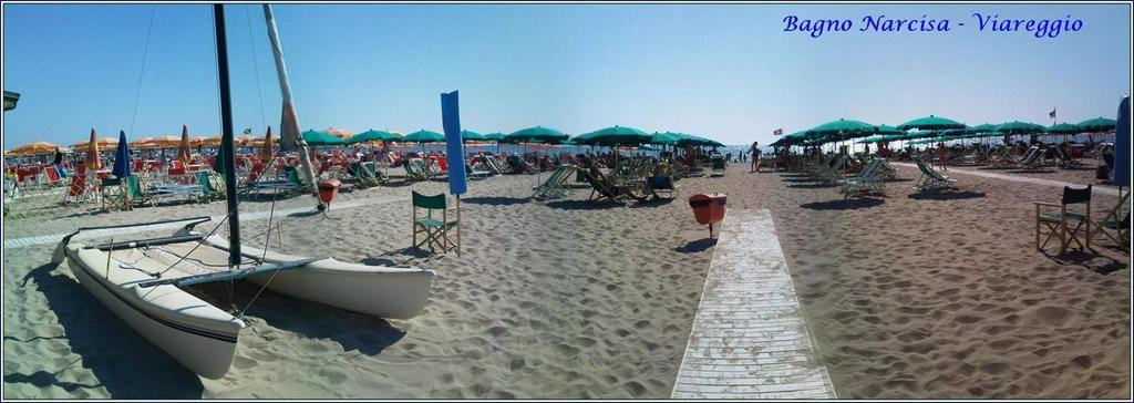Hotel Internazionale فياريجيو المظهر الخارجي الصورة